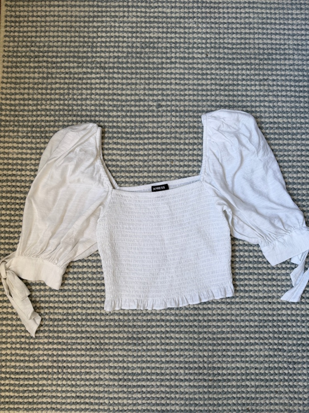 Express White Smocked Square-Neck Puff Sleeve Crop Top Sz XS